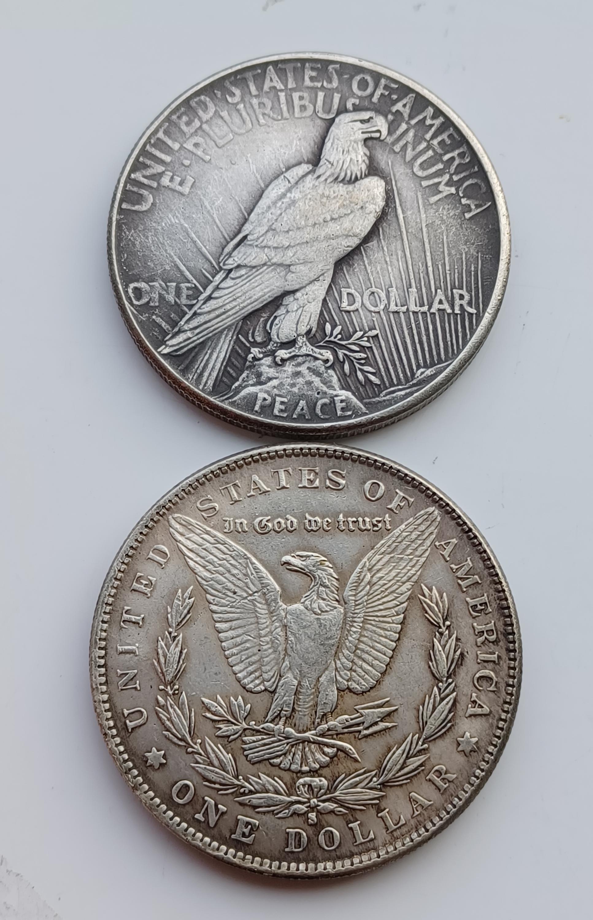 アメリカ合衆国モルガン・ダラーとピース・ダラー *1921* 硬貨 - 再 