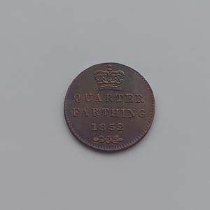 Queen Victoria *1853* Quarter Farthing / Copper / Restrike