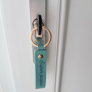 Porte clé personnalisé en cuir pour voiture ou maison image 6