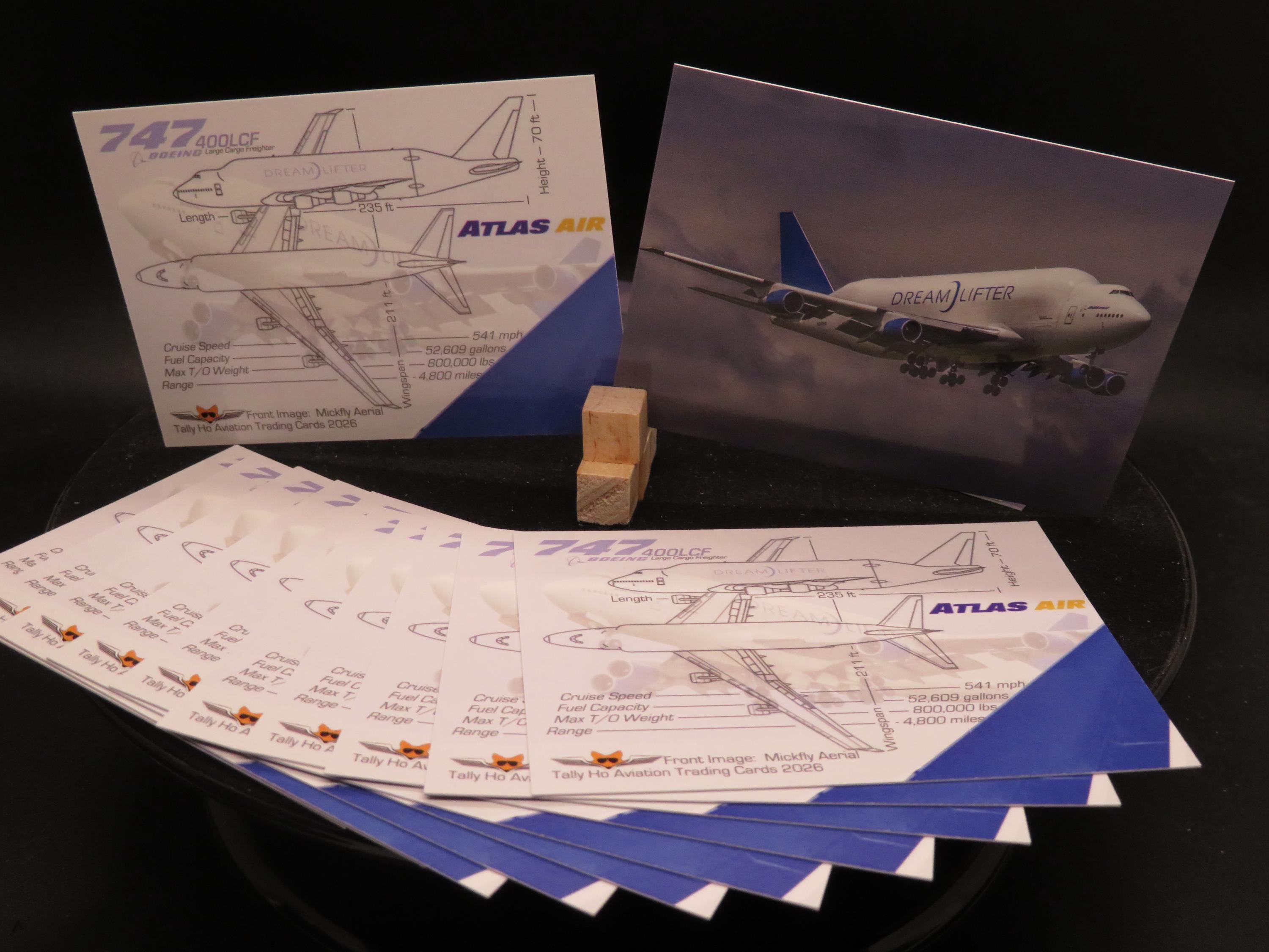 Atlas Air Dreamlifter Boeing 747-400LCF Trading Cards - Set of 25