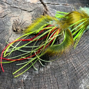 MINI Fleein Cray, Swim Fly, Smallmouth Streamer, Streamer fly, Articulated Streamer, Smallmouth Bass Flies
