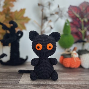 modèle chat au crochet, modèle chat en peluche, modèle chat d'halloween au crochet, modèle chat noir, amigurumi chat, modèle PDF au crochet