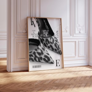 Lámina con estampado de tacones de leopardo, ideal para la decoración de un dormitorio femenino (descarga digital).