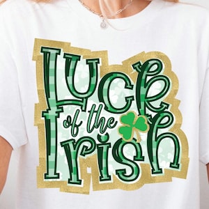ST PATRICKS DAY Luck of the Irish Cute Coquette glitter T Shirt, pot of gold four leaf clover Saint Paddys lucky shamrock clover Tee Shirt