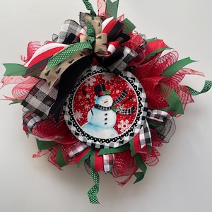 Snowman Wreath, Christmas Wreath, Traditional Front Door Wreath, Holiday Door Decor,Winter Wonderland Wreath, Christmas Front Porch Wreath
