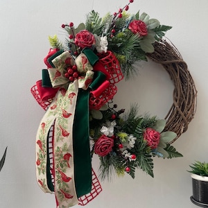 Weihnachts-Haustürkranz, Kardinal-Haustürkranz, Kardinal-Blumenkranz, Kiefernkranz, Weihnachts-Haustürkranz