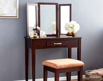 Furniture Wood 3 Pc Vanity Set, One Mirror/ Three Mirror