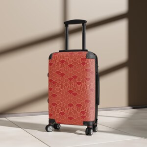 Maleta roja dorada con estampado de vieiras japonesas, equipaje rígido de policarbonato, maleta de cabina con ruedas estética, maleta facturada con estampado oriental