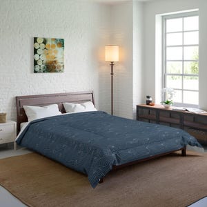 Navy Blue Wave Print Comforter, Coastal Ocean Bedding, Microfiber Quilted Duvet, Minimal Line Pattern Bed Cover, Lightweight Quilt