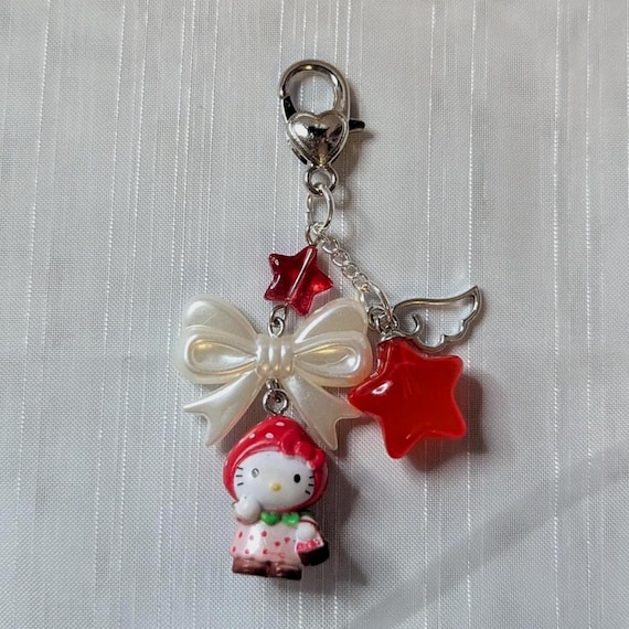 即購入可⭕サンリオ ハローキティ デザートキーホルダー ストロベリー