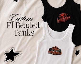 Individuell gestaltetes F1-Tanktop mit Perlenbesatz | Handgefertigtes, geripptes Tanktop im Rennsport-Stil