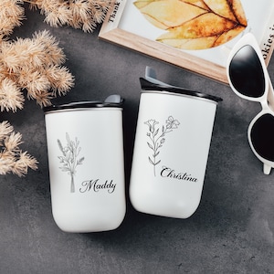 Personalisierter Brautjungfernbecher mit Deckel, Brautjungferngeschenk-Weinbecher, kundenspezifischer Weinbecher-Hochzeitsgeschenk, Edelstahlbecher-Partygeschenk