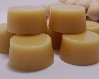 Raw Australian beeswax blocks