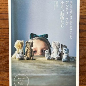 Antike kleine Tiere, Stofftiere, die Sie in der Handfläche genießen können - japanische Handwerksbücher