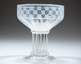 Cup with square pattern, attributed to Otto Prutscher, Meyr's nephew, Adolf