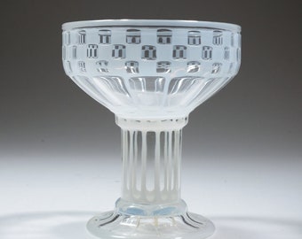 Cup with square pattern, attributed to Otto Prutscher, Meyr's nephew, Adolf