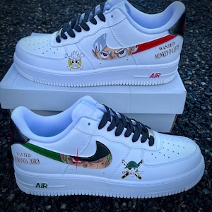 Sneaker anime personalizzata