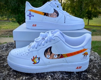 Maßgeschneiderter Anime-Sneaker