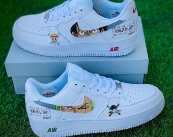 Sneaker anime personalizzata