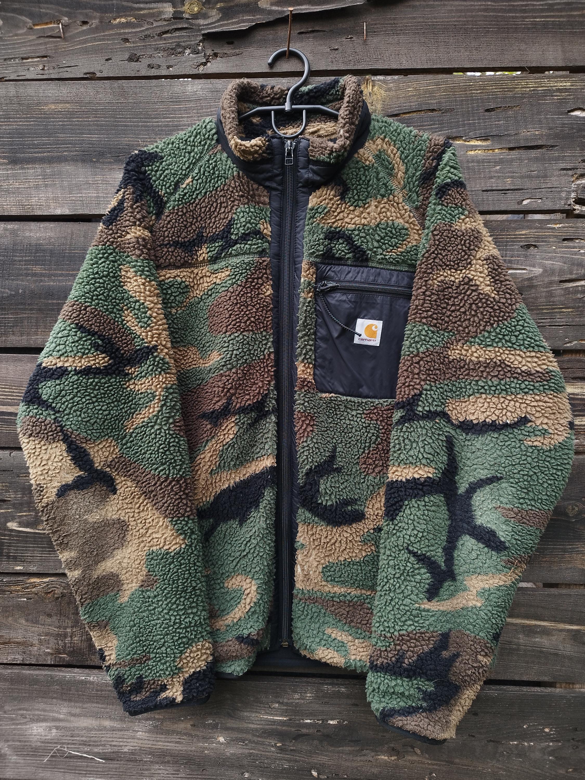Camo carhartt jacket - Etsy 日本