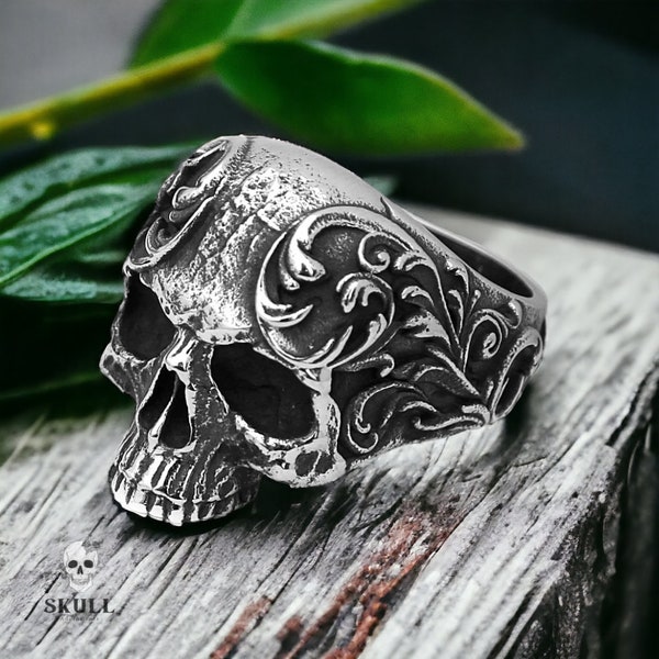 NEW Men's Skull Ring - Vintage Inspired 316L Stainless Steel Punk Fashion Jewelry - Gift for Teens - Free Shipping