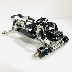 GATEKEEPER V2 (GKV2) Competition Chassis KIT for SCX24 (COMP, crawler, 1/24, Axial) carrier-bearing compatible! Max breakover!