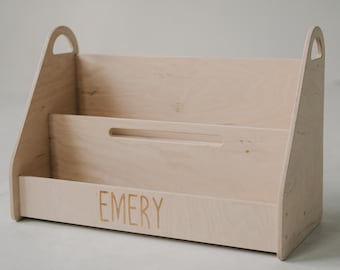 Montessori Wooden Bookshelf for Toddlers: Personalized Nursery Decor