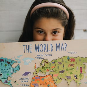 Buntes Puzzle der Weltkarte mit Tieren für Kinder, einzigartiges Geschenk für Kleinkinder, Geographie-Lehrer-Lernpuzzle, Montessori-Materialien