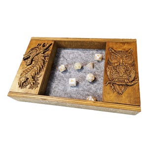 Wooden Dice Tray, DnD Dice Rolling Tray and Storage, Name Engraving, Gift for DnD Team, Birthday, 3rd Anniversary