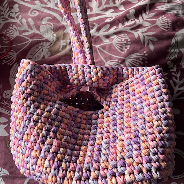 Crochet Knot Bag