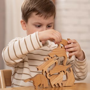 Meow Tower Wooden Game, 24 Cats Stacking Toy, Ash Wood Montessori Style, Handmade Cat Tower Game, Family Fun, Unique Gift for Cat Lovers