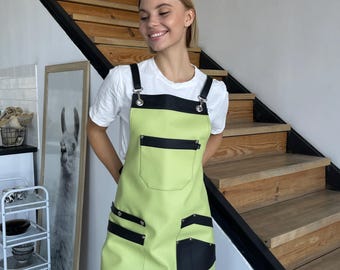 Waterproof Eco-Leather Apron for Professionals – Durable, Easy-Clean Workwear