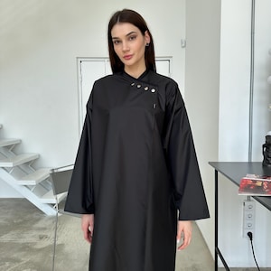 Waterproof Barber Cape Hairdressing Gown, Beauty Salon Hair Cutting Smock, Professional Hairdressing Cape, Unisex Custom Salon Cape
