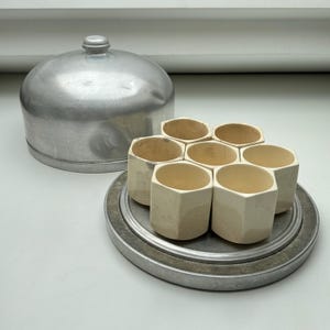 Vintage Yalecta Aluminum Yogurt Maker with 7 Ceramic Jars – Made in France, 1950s