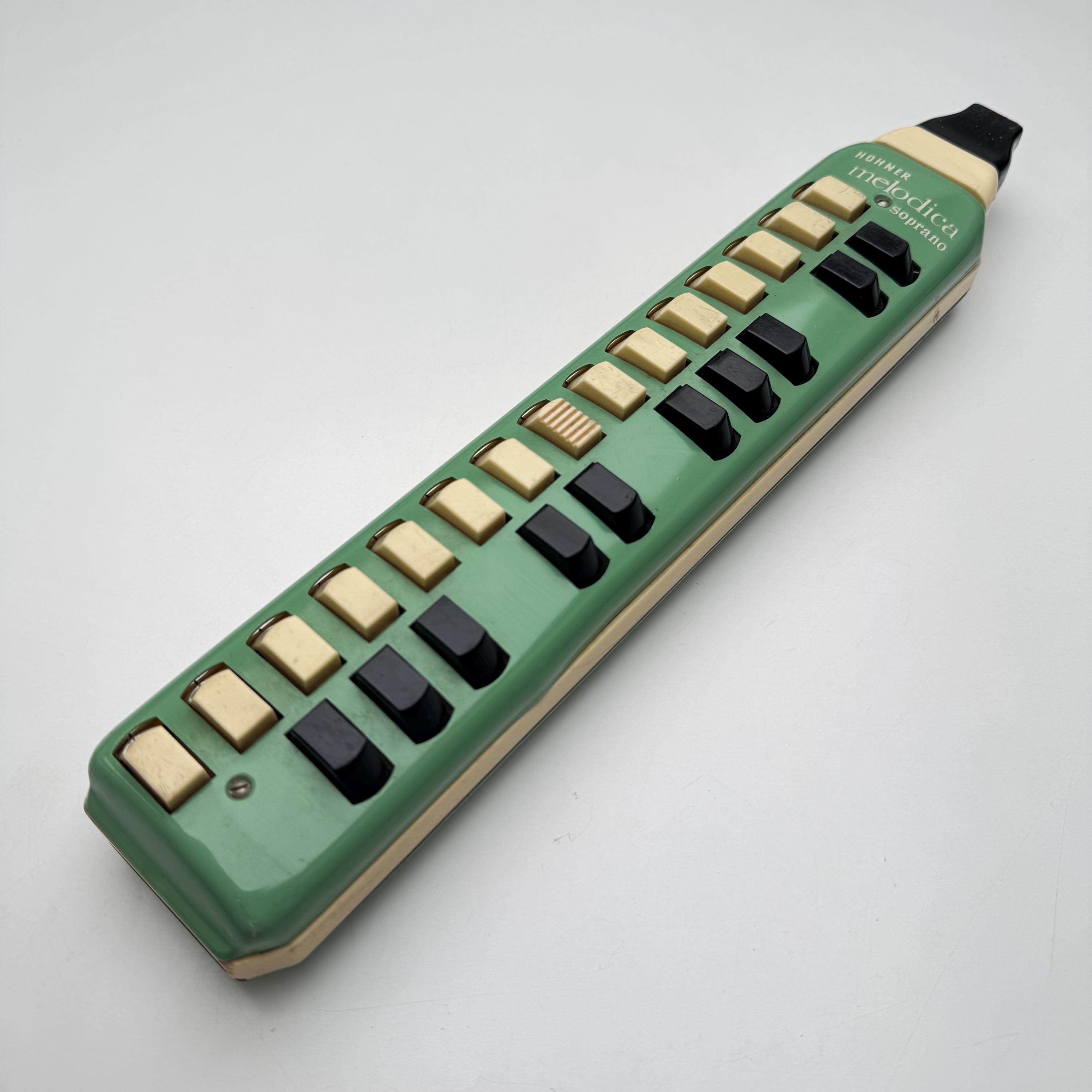 Mélodica Hohner Vintage – Années 70 – Métal – Fabriqué Allemagne