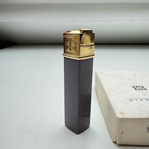 Vintage Grey Givenchy Lighter with Gold-Toned Cap – Model 1600