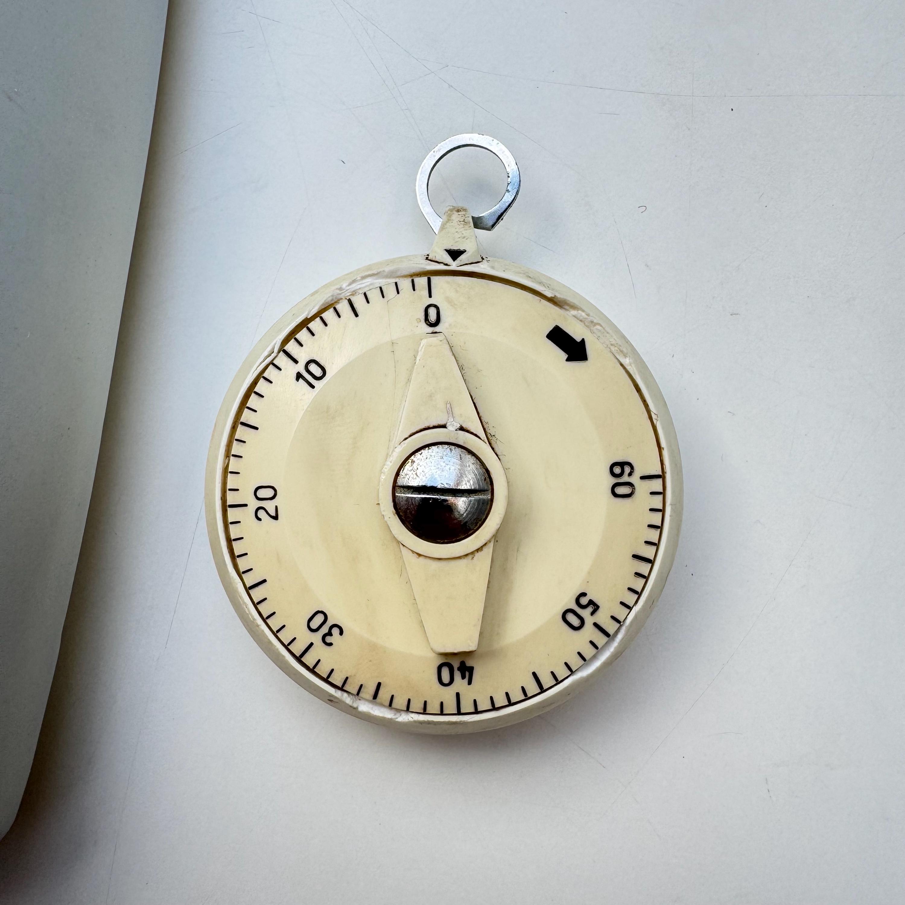 Vintage REMINGTON Kitchen Clock – LEKTRO-KLING (1960s) - Etsy