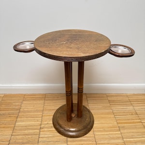 Mesa auxiliar redonda francesa vintage / Ceniceros ocultos / Mesa auxiliar de madera de tres patas / Mesa de centro
