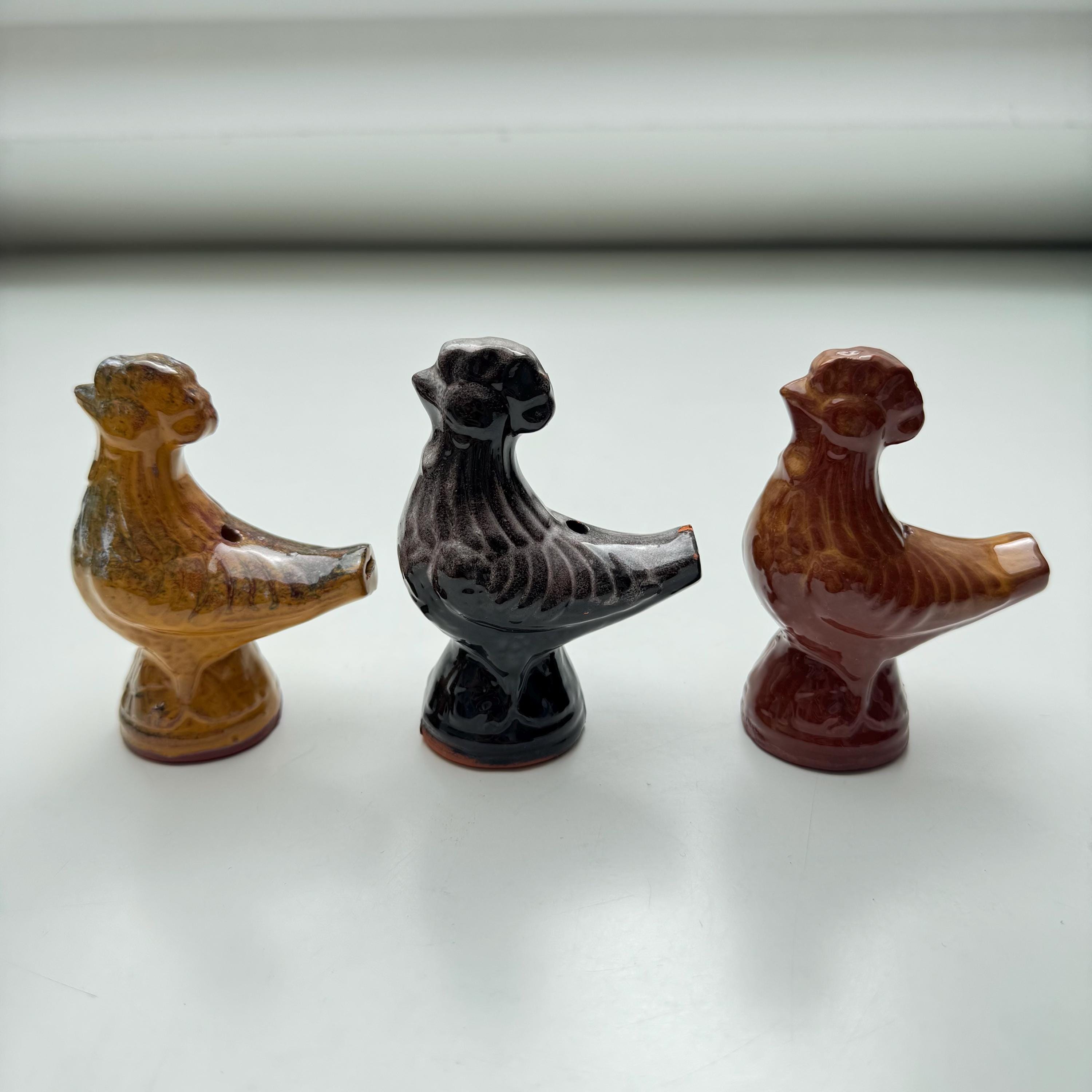 Vintage Péckvillchen Bird Whistle: Luxembourg Ceramic Easter Folk