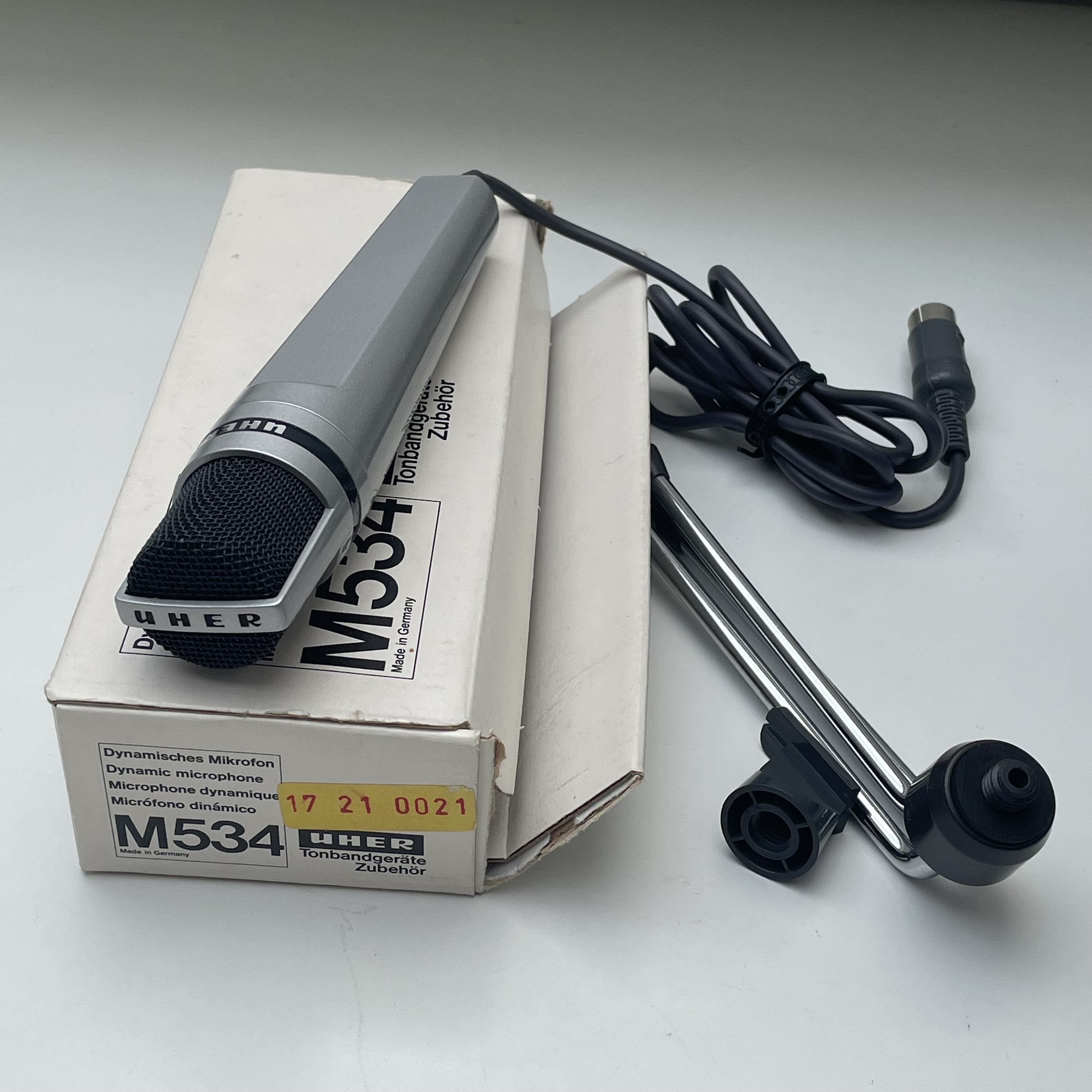 UHER M534 ビンテージ マイク UHER M534 2x Mikrofon Originale Box / Vintage Microphone in