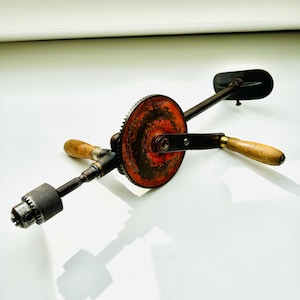 Vintage Goodell-Pratt Metal Hand Drill – Patented 1912