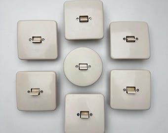 Vintage Plastic Light Switch – 1950s/1960s