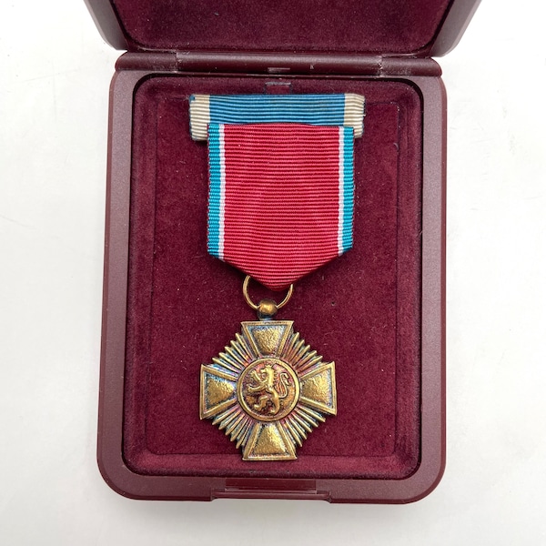 Orde van Verdienste van het Groothertogdom Luxemburg, Vermeil-medaille - Originele doos