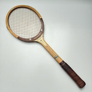 Raquete de tênis vintage Snauwaert Comet – Raquete de madeira dos anos 1970 – Fabricada na Bélgica – Decoração esportiva retrô – Excelente estado