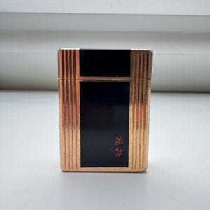 S.T. Dupont Line 1 Small Model Lighter – Windsor, 1970s, Black Lacquer & Gold-Plated