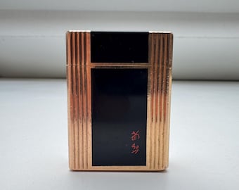 S.T. Dupont Line 1 Small Model Lighter – Windsor, 1970s, Black Lacquer & Gold-Plated