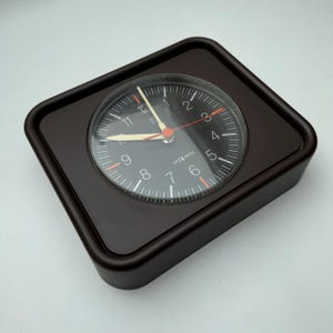 Horloge murale Philips vintage en plastique marron, 1980s