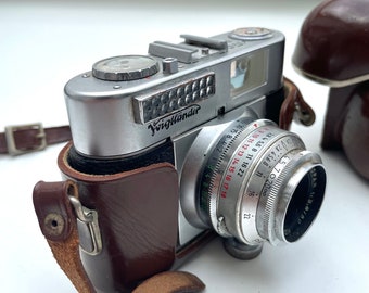 フィルムカメラ VOIGTLANDER BESSAMATIC / COLOR-SKOPAR 50 il_1080xN.5992834099_4irw.jpg
