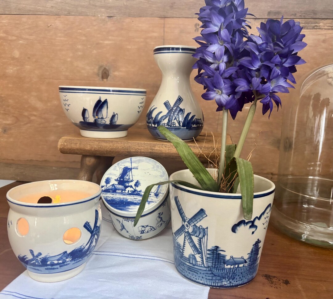 A Set of Five Beautiful Delft Style Items - Etsy Australia