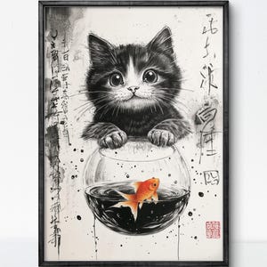 Arte divertido de gato y pez: ilustración caprichosa en tinta en blanco y negro con pez dorado